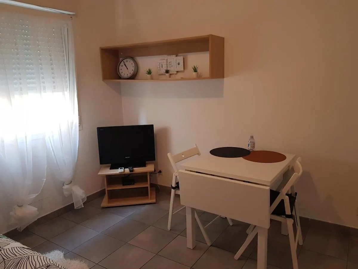 Marley Room Toulon Appartement
